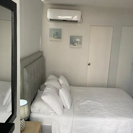 Apartment Amazing Ocean View With Pool In Laguito *